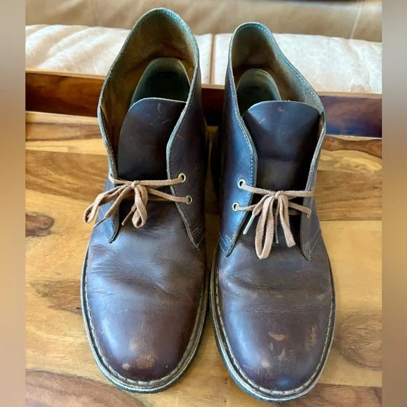CLARKS Men’s Original Leather Desert Boots